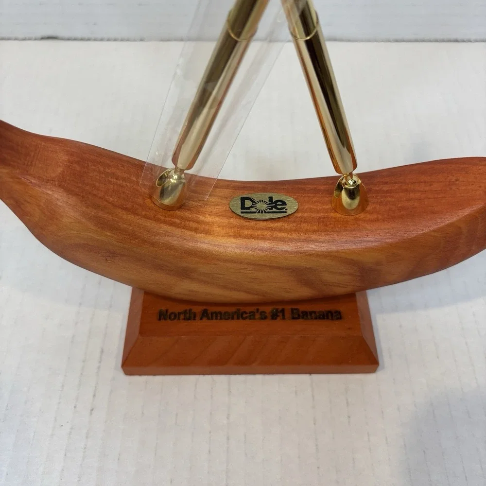 Dole North America's #1 Bananas Wooden Desk Pen & Pencil Holder NEW RARE